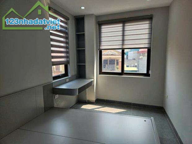 SIÊU HÓT PHỐ BỒ ĐỀ - THÔNG THOÁNG, 45M2,MT 5M, GẦN ĐƯỜNG Ô TÔ TRÁNH - HƠN 10 TỶ - 5