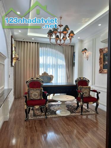 Tìm chủ nhân mới BIỆT THỰ 230m2 3 lầu đường Nguyễn Ảnh Thủ, p.Trung Mỹ, Quận 12. - 1