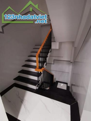 Rao bán CHDV 22 phòng đường Trần Tấn nở hậu đẹp - 1