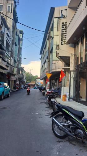 BÁN NHÀ PHỐ MT 8M– KHU VIP NGAY CHỢ TÂN BÌNH, 6 TẦNG (NGANG 10M X 5,5M) BỀ THẾ. CHỈ 12 TỶY