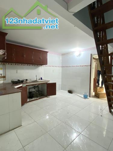 Bán Nhà SHR, gần Chợ Phạm Thế Hiển phường 4. Quận 8. - 1
