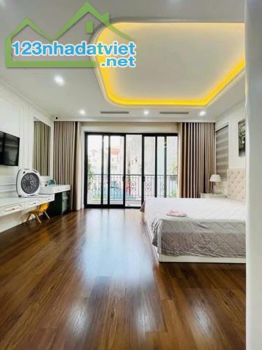 BÁN NHÀ PHÂN LÔ - Ô TÔ TRÁNH : BÙI XƯƠNG TRẠCH-THANH  XUÂN .           +DT:90M2 X 4T X 5.5