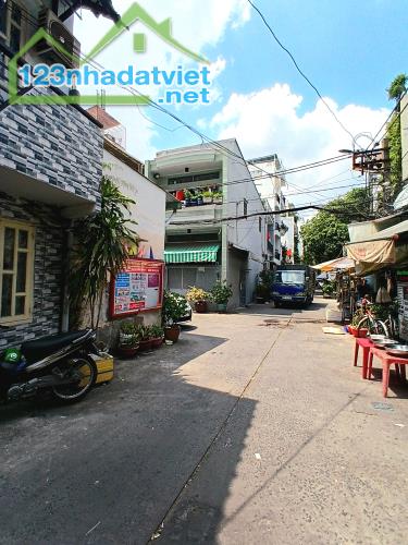 BÁN NHÀ GÓC 2 MẶT HẺM XE HƠI – NỞ HẬU TÀI LỘC – VỪA Ở VỪA CHO THUÊ – ĐƯỜNG LẠC LONG QUÂN, - 2