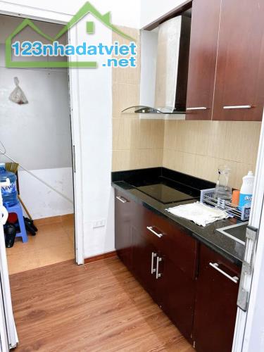 Bán Chung cư Nam Trung Yên, Cầu Giấy, 60m2, 2 ngủ, chỉ 4.15 tỷ - 2