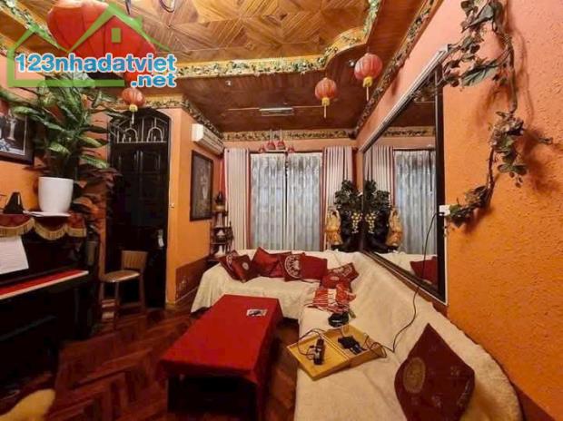 Trần Quốc Hoàn, DT 50M2x6T, MT 4.2M, giá 18 tỷ (rẻ)  PHÂN LÔ Ô TÔ TRÁNH - TRƯỚC CỬA OTO ĐỖ - 3
