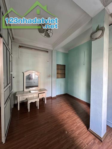 BÁN NHÀ KHÂM THIÊN, HÀNG HIẾM ĐỐNG ĐA - DÂN XÂY - LÔ GÓC - KINH DOANH - 15M RA PHỐ - 1