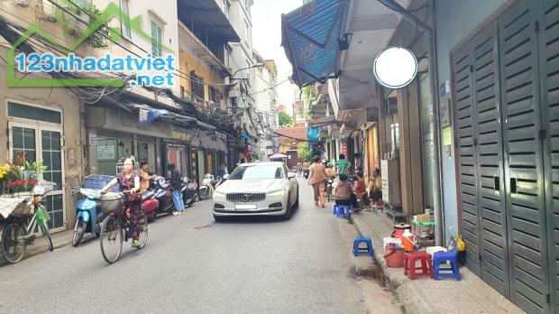 Bán nhà đường An Dương, Tây Hồ, 1 nhà ra phố, 6 tầng thang máy, ô tô vào nhà