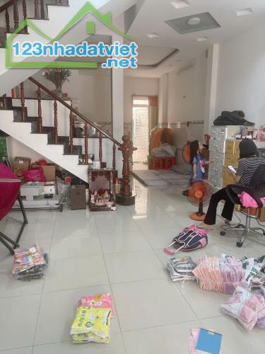 BÁN GẤP NHÀ 94M2 ĐƯỜNG SỐ 6.BÌNH HƯNG HÒA B.BÌNH TÂN - 4