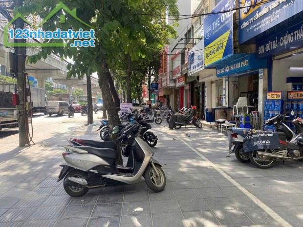 CHO THUÊ NHÀ 6 TẦNG MP HỒ TÙNG MẬU GIÁ 50 TRIỆU, KINH DOANH ĐỈNH