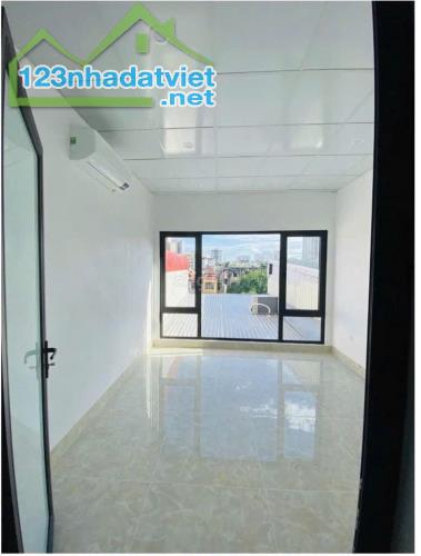 CHO THUÊ NHÀ 6 TẦNG MP HỒ TÙNG MẬU GIÁ 50 TRIỆU, KINH DOANH ĐỈNH - 1