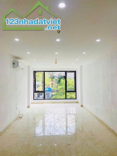 CHO THUÊ NHÀ 6 TẦNG MP HỒ TÙNG MẬU GIÁ 50 TRIỆU, KINH DOANH ĐỈNH - 2