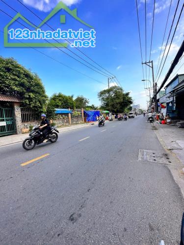 🌈Đất Ngã Tư Ga ngang khủng 5m chỉ 34tr/m2 💵💵
🍀Diện tích ngang 5 dài 25 CN 124,5m2 ( - 2