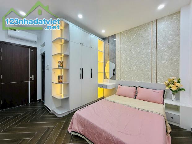 Bán nhà xây mới 100% hẻm 4,5m đường Lê Đức Thọ, P.16, 3,7 x 12, 4 lầu giá 5.75 tỷ tl - 5