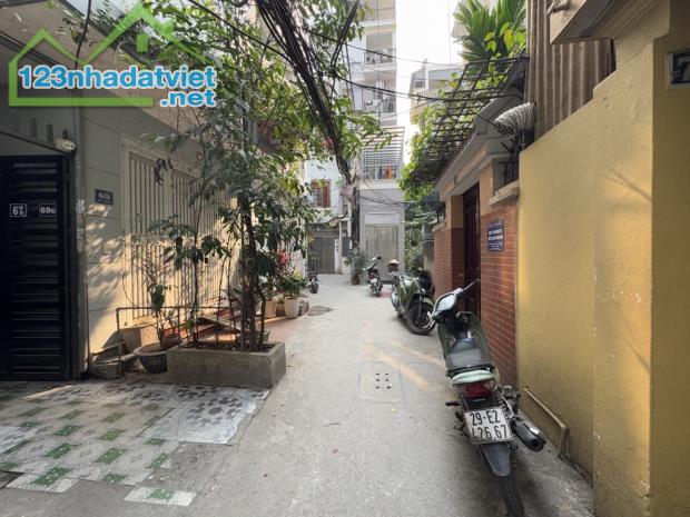 💥Phố Vip Thái Hà, Dân Xây, Ngõ Ba Gác, Ô tô Đỗ Cách 30m, Gần Phố, DT 59m2, 4 Tầng