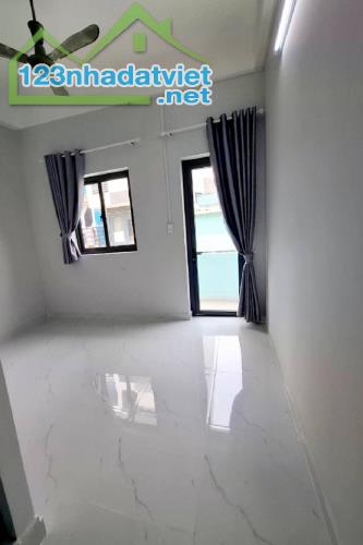 Bán nhà Nguyễn Quý Yêm 80m2 3 tầng đường xe hơi tránh, nhích 6 tỷ - 3