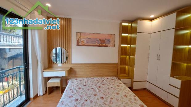 Chú e nhờ Bán căn Nhà 5 tầng Giang Biên, ô tô đỗ cổng, 31m, MT 3.6m, nhỉnh 5 tỷ - 1