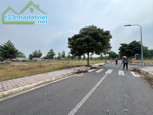 Bạn còn phân vân thì giá đất Long Thành đã tăng. Chỉ với hơn 900tr sổ sẵn - 2