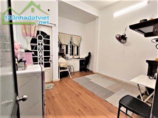 8 TỶ TL - NHÀ MỚI BA THÁNG HAI QUẬN 10 - KHU AN NINH - 50M2 3 TẤM 3 PHÒNG NGỦ MASTER ĐẸP - 1