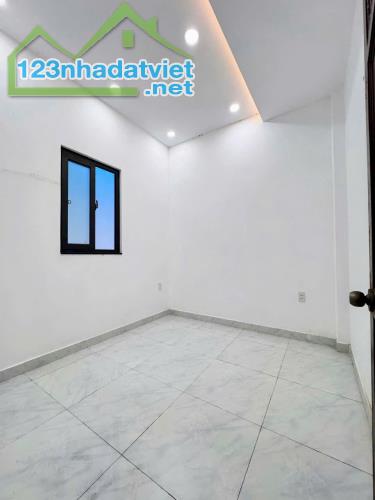 Nhà hẻm Gò Xoài, Bình Hưng Hòa A dt 36m2 1 lầu 2pn 2wc giá 4,1 tỷ - 4
