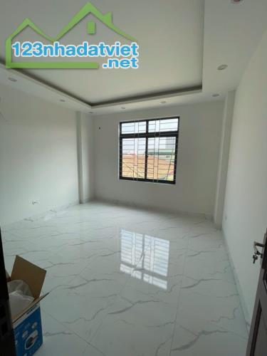 NHÀ THIẾT KẾ HỢP LÝ  - VỊ TRÍ ĐẸP - HON 4 TY. - 3