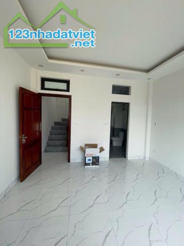NHÀ THIẾT KẾ HỢP LÝ  - VỊ TRÍ ĐẸP - HON 4 TY.
