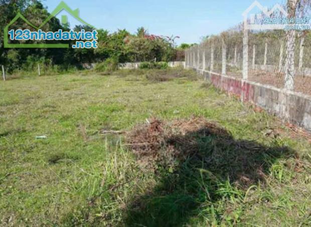BÁN NGỘP LÔ ĐẤT Ở PHƯỚC THẠNH CỦ CHI 135M2 GIÁ 520 TRIỆU