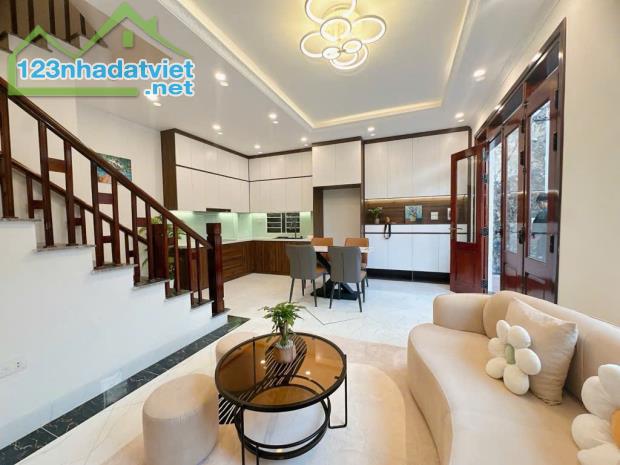 Bán nhà Sài Đồng, Long Biên, Hà Nội, 5,95 tỷ, 43m2, view đẹp, nhiều tiện ích, ngõ nông - 1