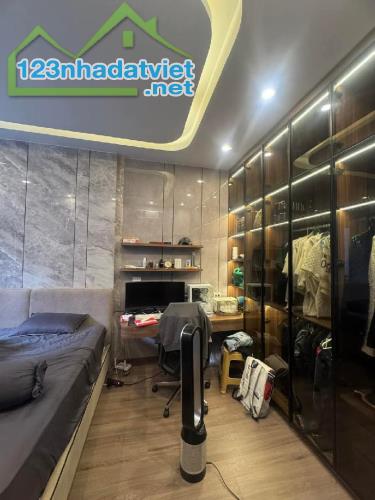 Bán nhà ngõ chợ Khâm Thiên dân xây mới  thiết kế hiện đại có sân riêng để xe 37m 5 tầng gi - 3