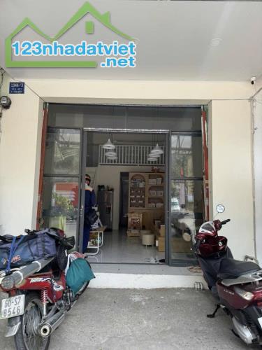 Chính chủ cần sang mặt bằng gần sân banh Đồng Nai phường Tân Hiệp - 2