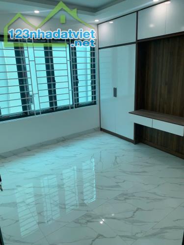 🏡 CỰC HIẾM! NHÀ 5 TẦNG ĐẸP, Ô TÔ TRÁNH, CÁCH KĐT ĐÔ NGHĨA 500M – CHỈ 2,75 TỶ! - 2
