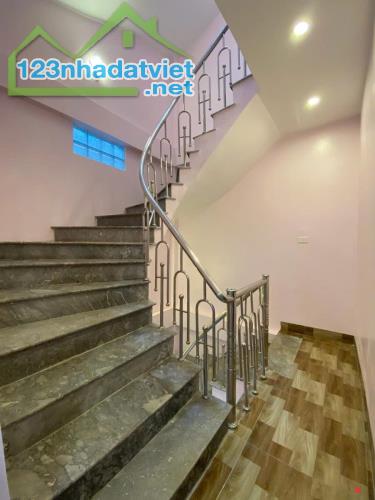 Nhà riêng KHƯƠNG ĐÌNH, nhà đẹp long lanh, vài bước tới mặt phố, 53m2 x 5.3MT, chỉ 9,3 tỷ - 4