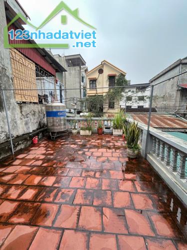 BÁN ĐẤT TẶNG NHÀ THƯỢNG THANH, LONG BIÊN, VỊ TRÍ ĐẸP, SÁT Ô TÔ TRÁNH, 50M2, HƠN 5 TỶ - 3