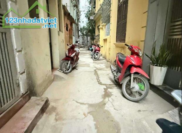 Bán mảnh đất 37m2, mặt tiền 3.9m tại Võ Chí Công, Cầu Giấy, chỉ 5.8 tỷ - 1