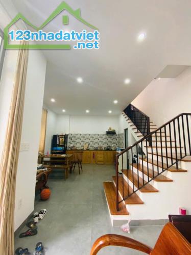 🏆Chính chủ gửi Bán nhà Kiệt 2 Tầng đường Nguyễn Huy Tưởng dt98m2 Gía 2.8 Tỷ - 2