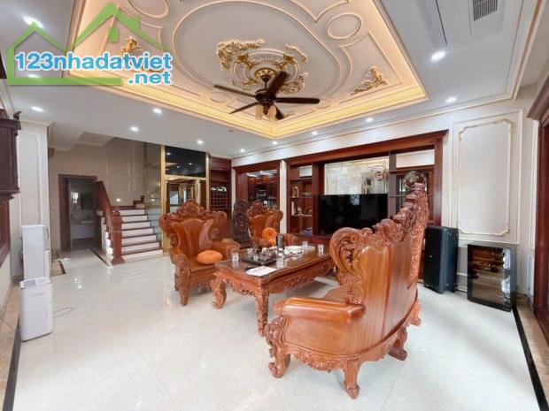 BÁN NHÀ HOÀNG QUỐC VIỆT, PHÂN LÔ, VỈA HÈ KINH DOANH, ÔTÔ TRÁNH, 2 THOÁNG, 85M2 HƠN 28 TỶ