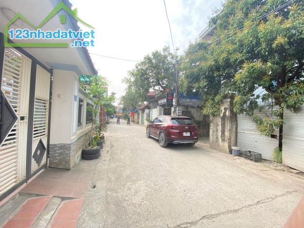 BÁN ĐẤT KINH DOANH PHỐ NỶ - TRUNG GIÃ - SÓC SƠN - HÀ NỘI