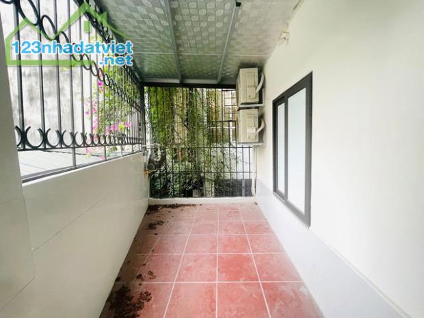 RẺ NHẤT THÁI THỊNH ĐỐNG ĐA 7.8 TỶ 51M NGÕ NÔNG VÀI BƯỚC RA MP THÁI THỊNH, CHỈ VIỆC XÁCH - 4