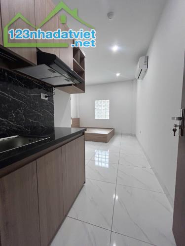 Nhà mới 6 tầng Lê Quang Đạo, ngõ nông, dòng tiền khủng gần 500 tr/năm . Giá chỉ  8 đồng - 3