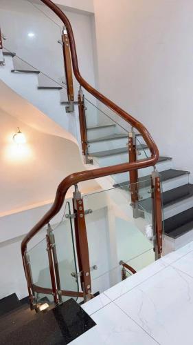 🏡 Bán nhà 60m2 x 5 tầng Ngọc Thụy, Long Biên, Ô tô, Ngõ rộng, Gần công viên, 9 tỷ 1 - 4