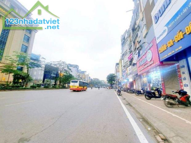 MẶT PHỐ VIP XÃ ĐÀN, GIÁ SIÊU NGON, 1 MẶT PHỐ 1 MẶT NGÕ, VỈA HÈ TO, KD ĐỈNH, CHO THUÊ HÓT