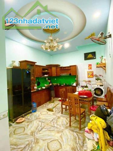 Bán nhà Mặt Tiền đường Lê Đình Cẩn, 65m² ( 4 x 16 ) 6 Tầng Thang Máy, Có Hầm, 9 Phòng - 5