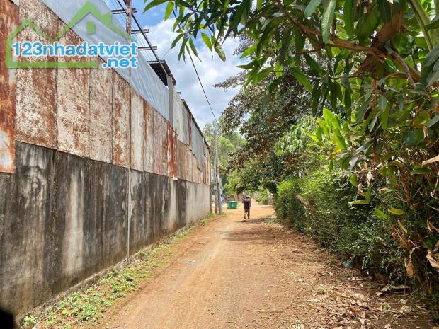 Đất mặt tiền đường KB1 ngay sân bóng Eatu - 9 x 18m - chỉ 1.490 tỷ - 2