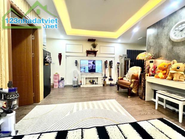 CHÍNH CHỦ GỬI BÁN CĂN HỘ CHUNG CƯ KĐT NAM TRUNG YÊN – LÔ GÓC – CỰC HIẾM TRONG KHU VỰC