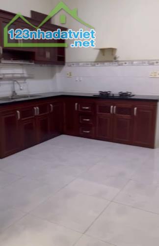 Nhà Mặt Tiền Đường Số 7 Quận Tân Bình Phương 10. - 2
