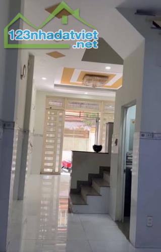 Nhà Mặt Tiền Đường Số 7 Quận Tân Bình Phương 10.