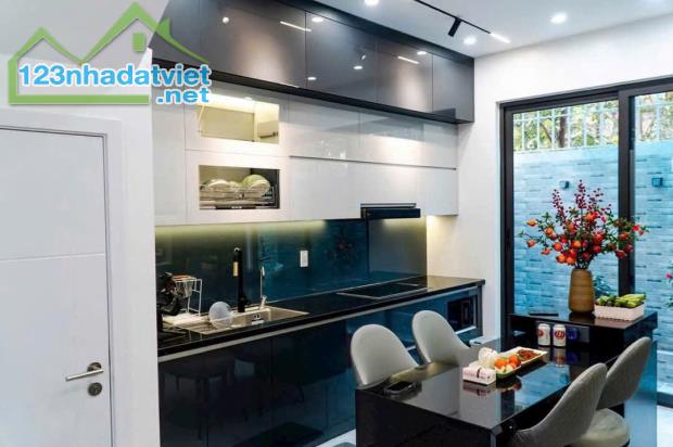 Bán nhà SIÊU PHẨM KHƯƠNG ĐÌNH - 46m2 x 4 tầng - CHỈ 8.9 TỶ - GỌI NGAY - 2