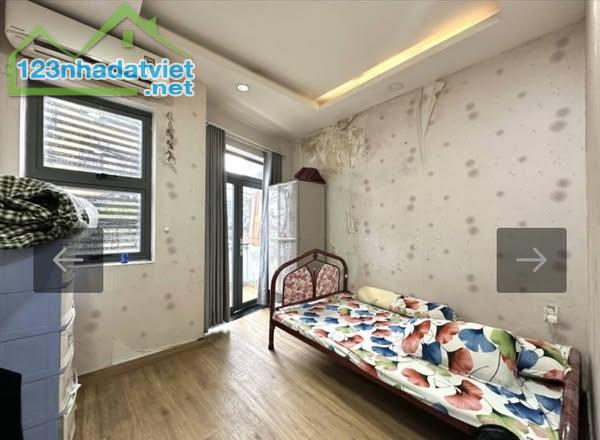 Nhà Mặt Tiền Đường Nguyễn Đình Chiểu Quận Phú Nhuận Phường 3. - 3