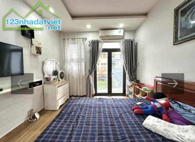 Nhà Mặt Tiền Đường Nguyễn Đình Chiểu Quận Phú Nhuận Phường 3. - 4
