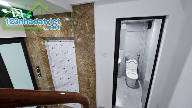 Cho thuê nhà mới - THANG MÁY - PCCC đầu đủ Thiên Hiền, Nam Từ Liêm 45m x 5T giá 30tr - 3