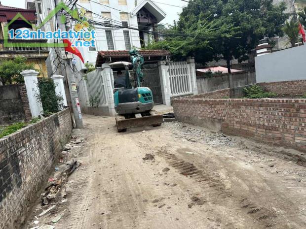 CHỈ HƠN 3 TỶ CÓ NHÀ 4 TẦNG Ở NGAY- Mai Lâm Đông Anh